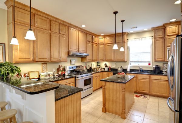 Maple Kitchen Cabinet Repair in Killeen